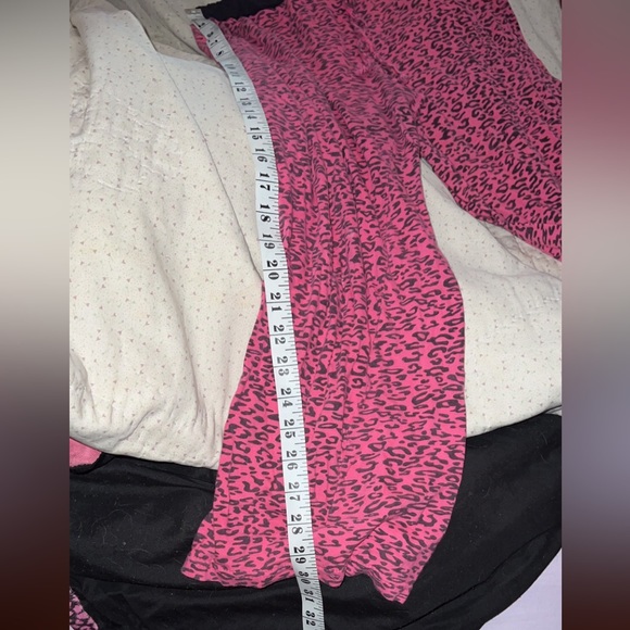 Hot pink n black leopard print pajamas - Picture 5 of 5